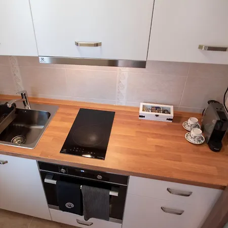 Zara Apartmán